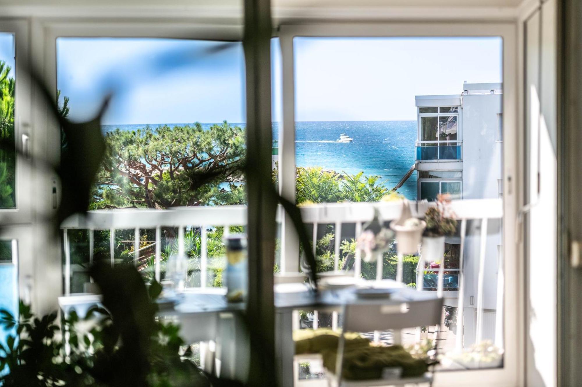 Residence Mediterranee - Beachfront - Sun And Seaview - Pool - Private Parking Cagnes-sur-Mer Exteriér fotografie