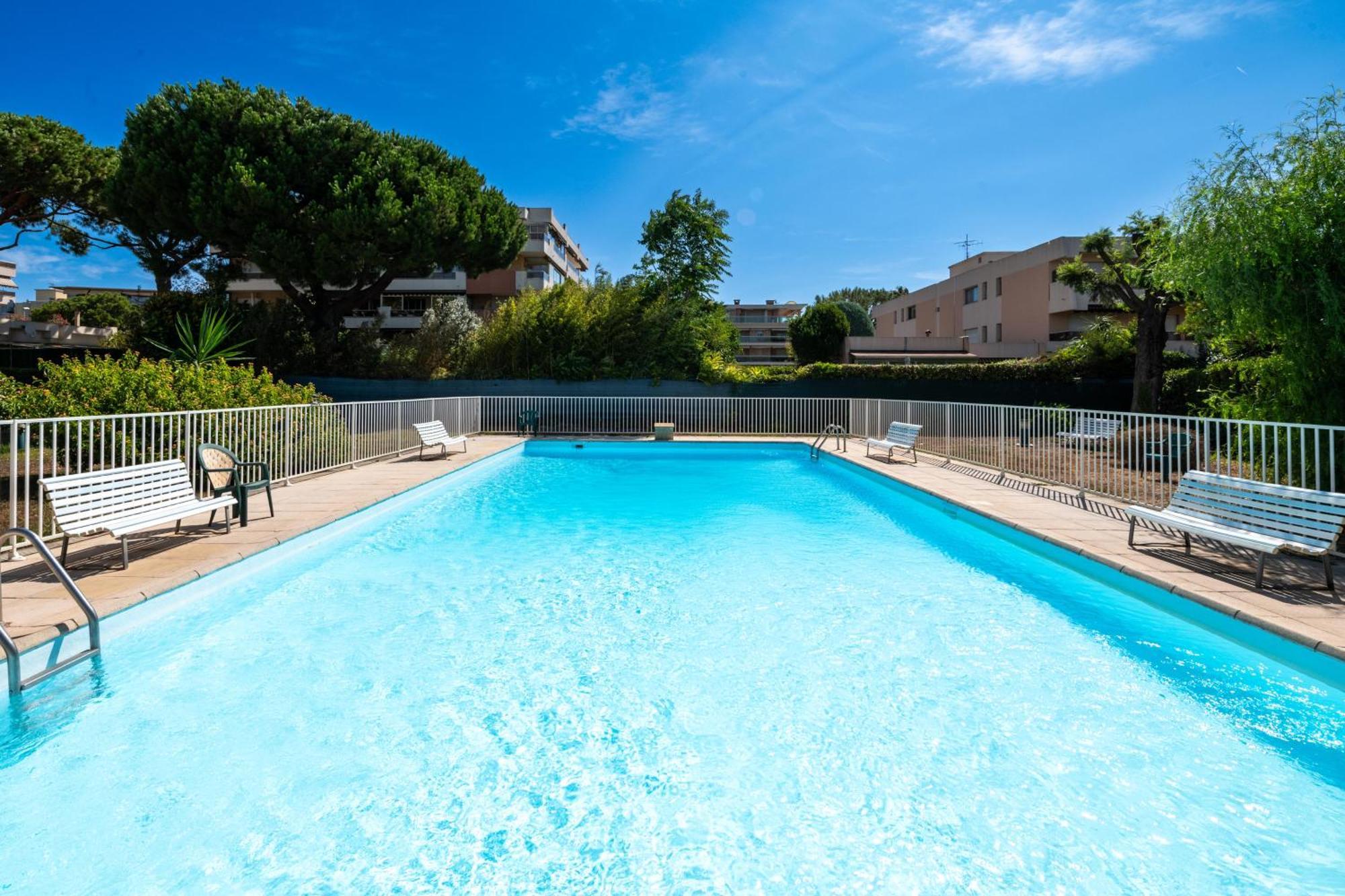 Residence Mediterranee - Beachfront - Sun And Seaview - Pool - Private Parking Cagnes-sur-Mer Exteriér fotografie